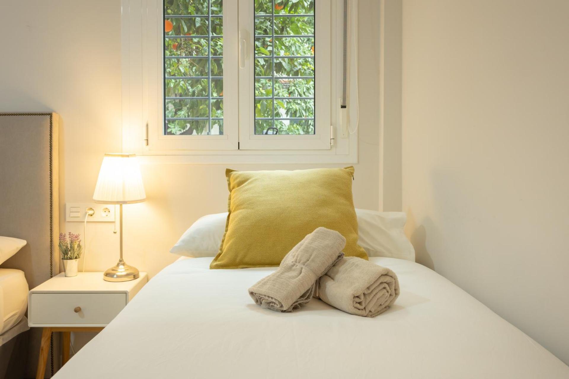Charming Apartment With Private Patio At Plaza De Espana By Ocityzen 세비야 외부 사진