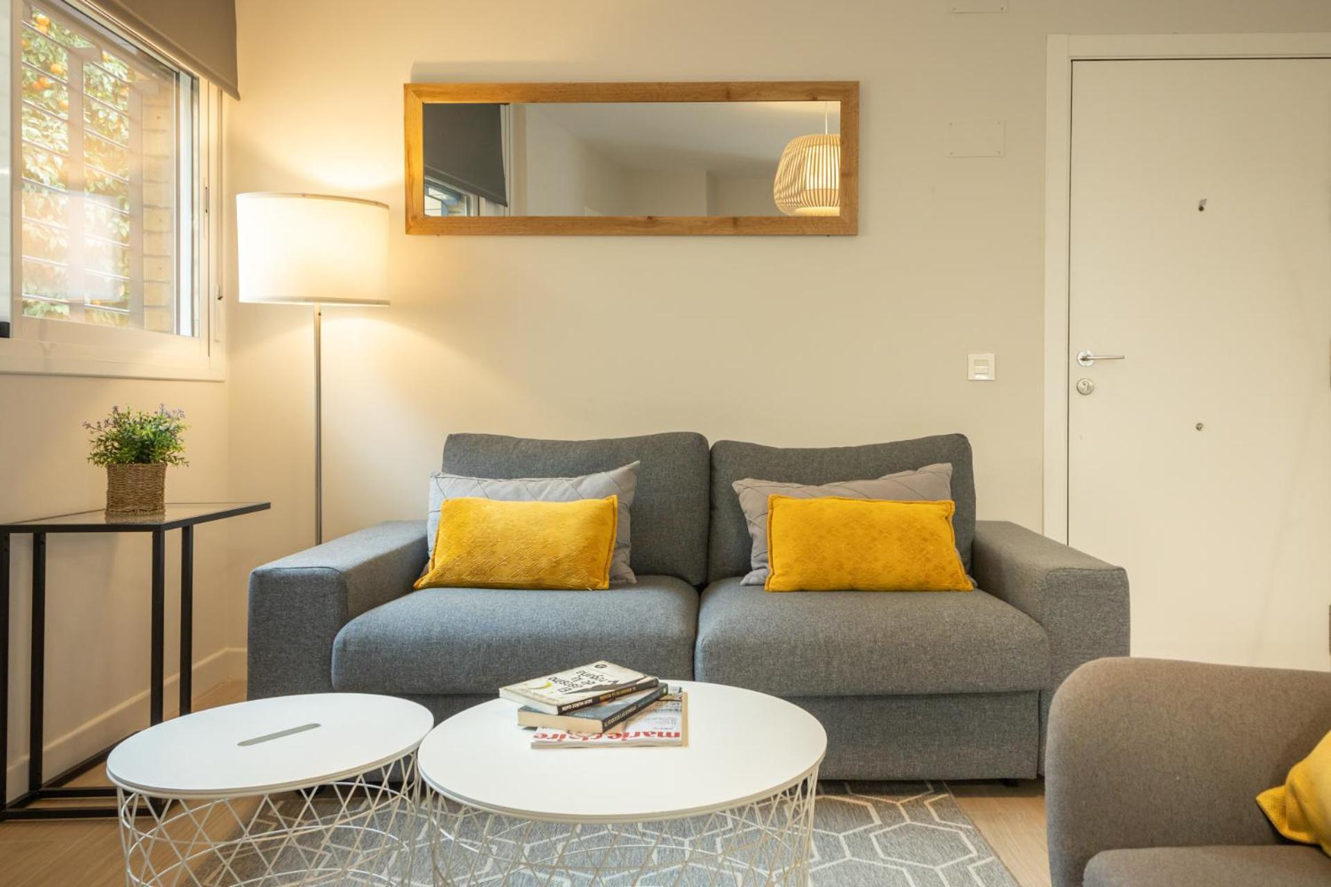 Charming Apartment With Private Patio At Plaza De Espana By Ocityzen 세비야 외부 사진
